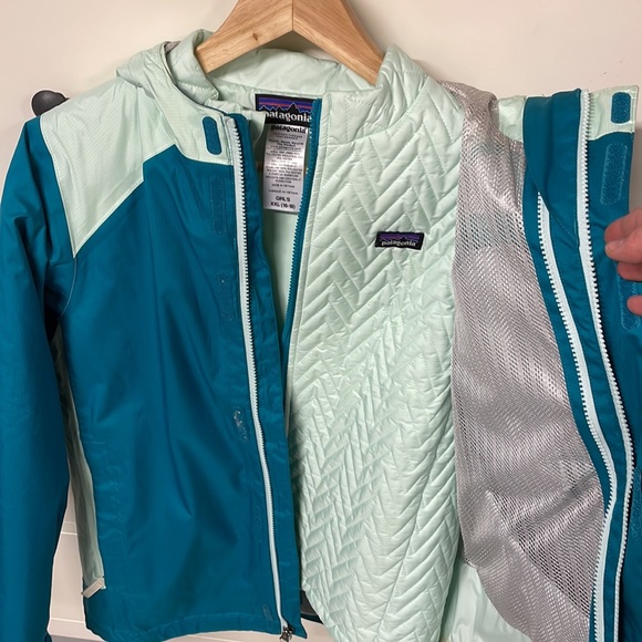3 in 1 Girls Patagonia Jacket - Picture 2 of 2